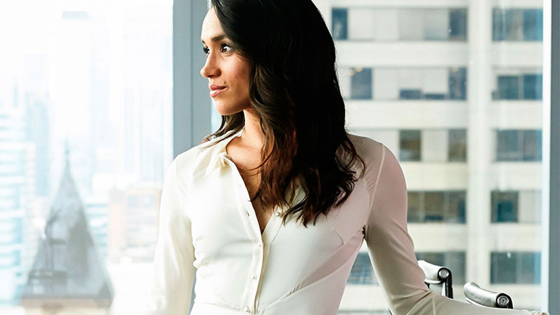 ¿No sabes qué ponerte para ir a la oficina? Ficha a Meghan Markle en Suits