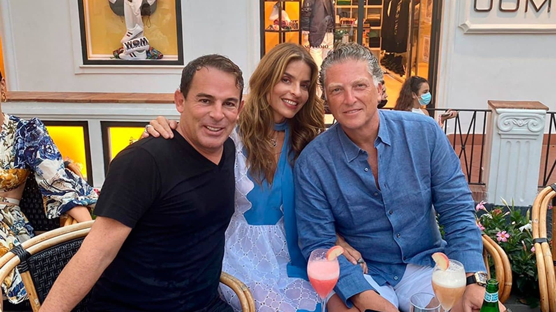 Elías Sacal y Rossana Lerdo de Tejada, viuda de Jorge Vergara, juntos en Capri previo a una cita muy especial