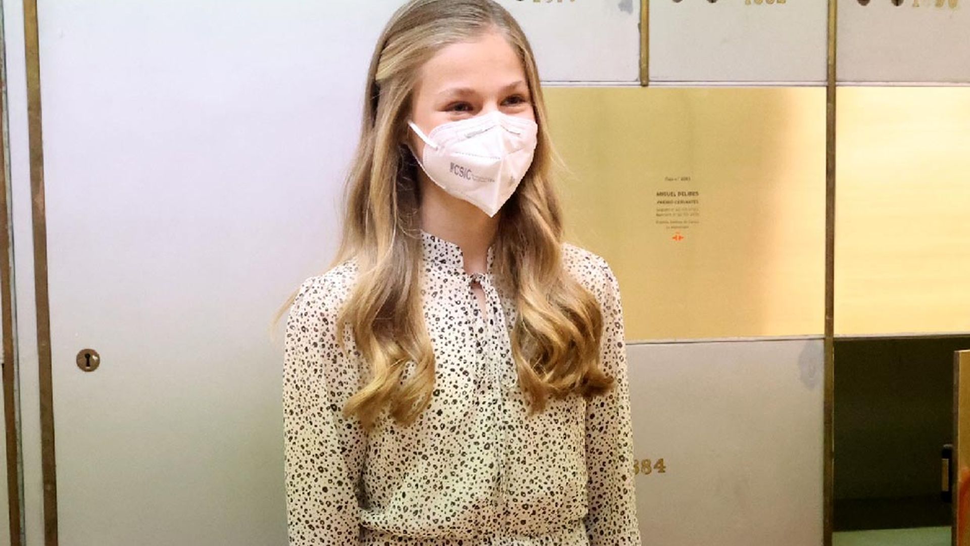 El romántico vestido español que confirmó el 'efecto Leonor'