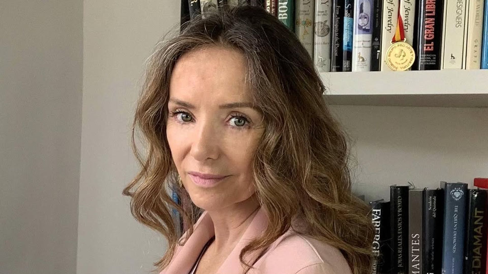 Miriam de Ungría reaparece con su marido, el príncipe Ghazi, y el rey Abdalá: así compagina su vida en Madrid con su papel de princesa jordana
