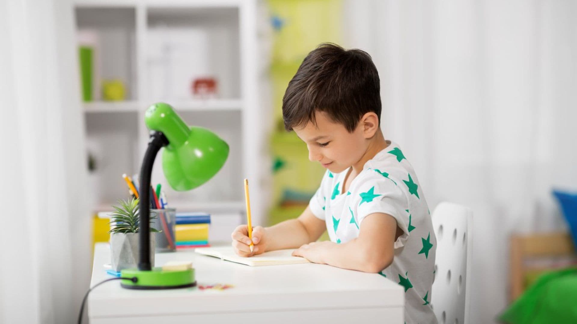 Cómo conseguir el escritorio perfecto para tus hijos