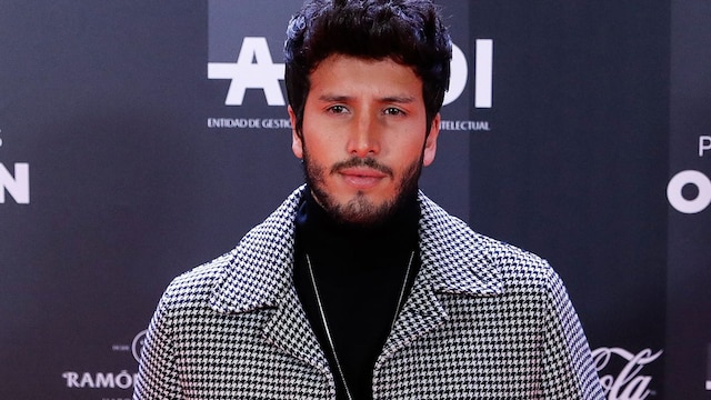 portada sebastian yatra