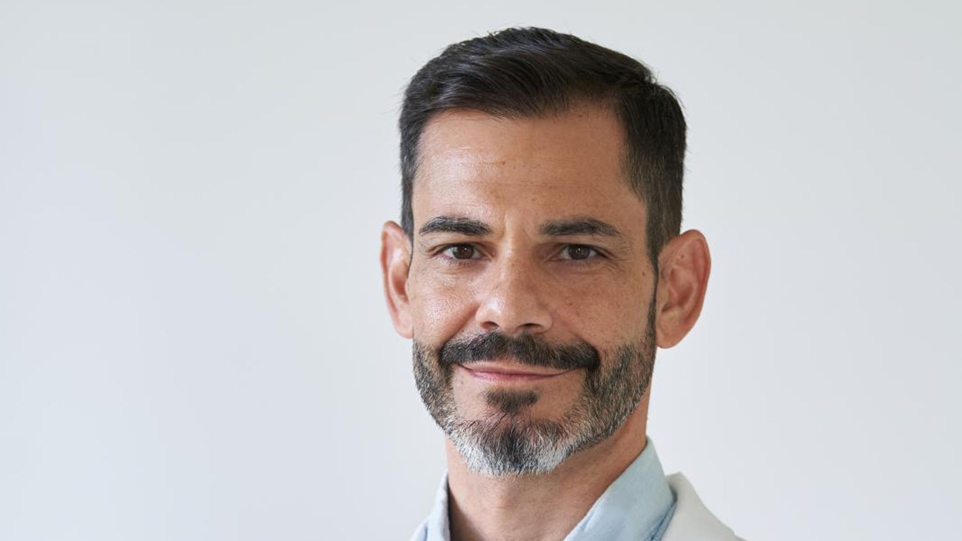 Dr. Adrián García Ron, neuropediatra: "Muchos niños con TEA presentan síntomas de TDAH y viceversa"