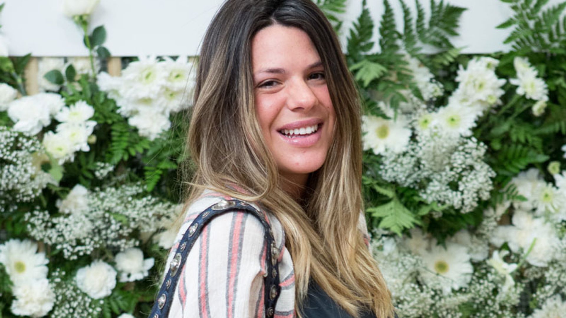 Laura M. Flores muestra cómo fue el nacimiento de su hijo Matías