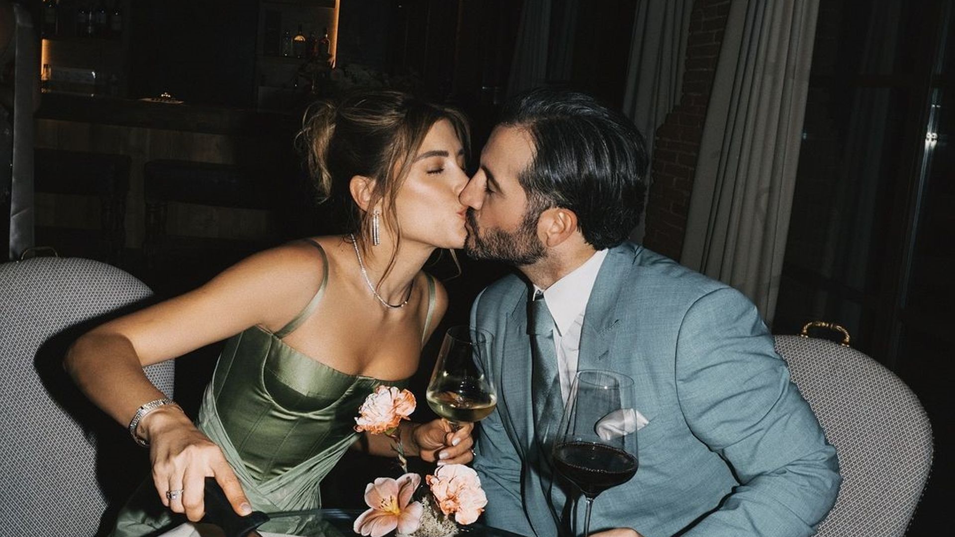 Emocionada, Michelle Salas celebra el cumpleaños de su esposo: 'Te amo infinito' | ¡HOLA!