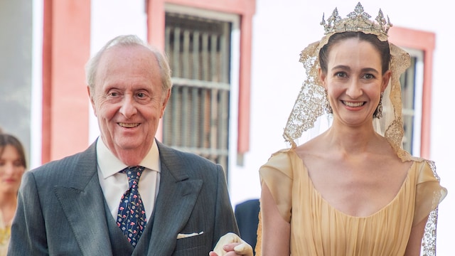Sol Medina con su padre, el duque de Segorbe
