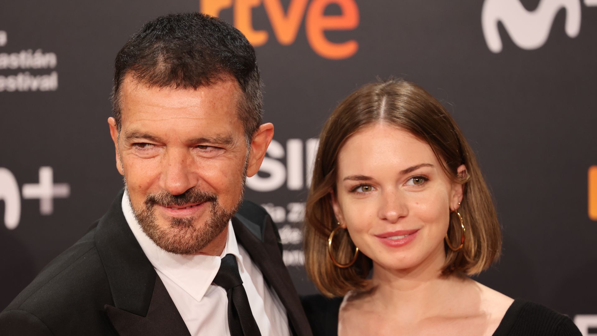 Antonio Banderas vuelve a sorprender con imágenes inéditas junto a su hija Stella Banderas: "Dos trocitos de vida"
