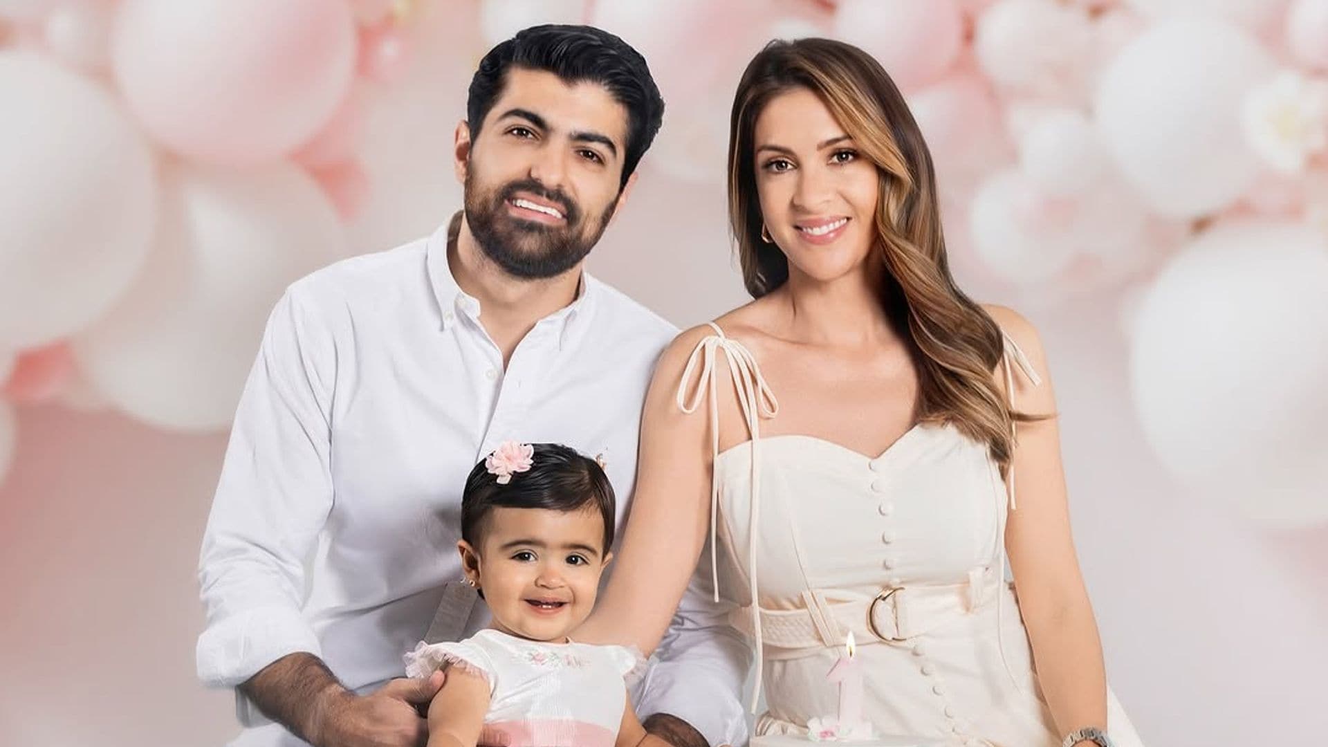 Maity Interiano y Anuar Zidan celebran dichosos el primer cumpleaños de su hija Nour