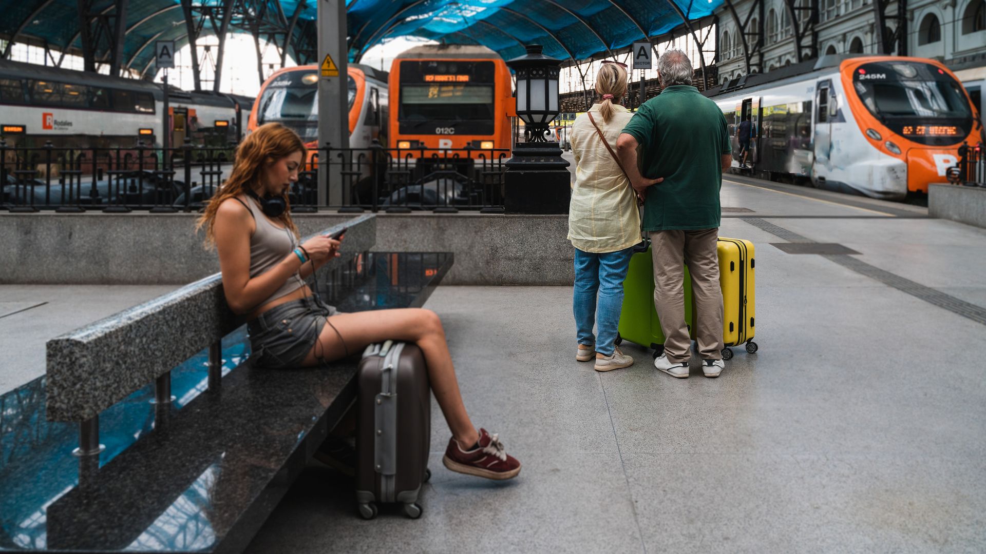 Cómo evitar que un simple descuido te deje sin móvil, cartera o pasaporte cuando estás de vacaciones