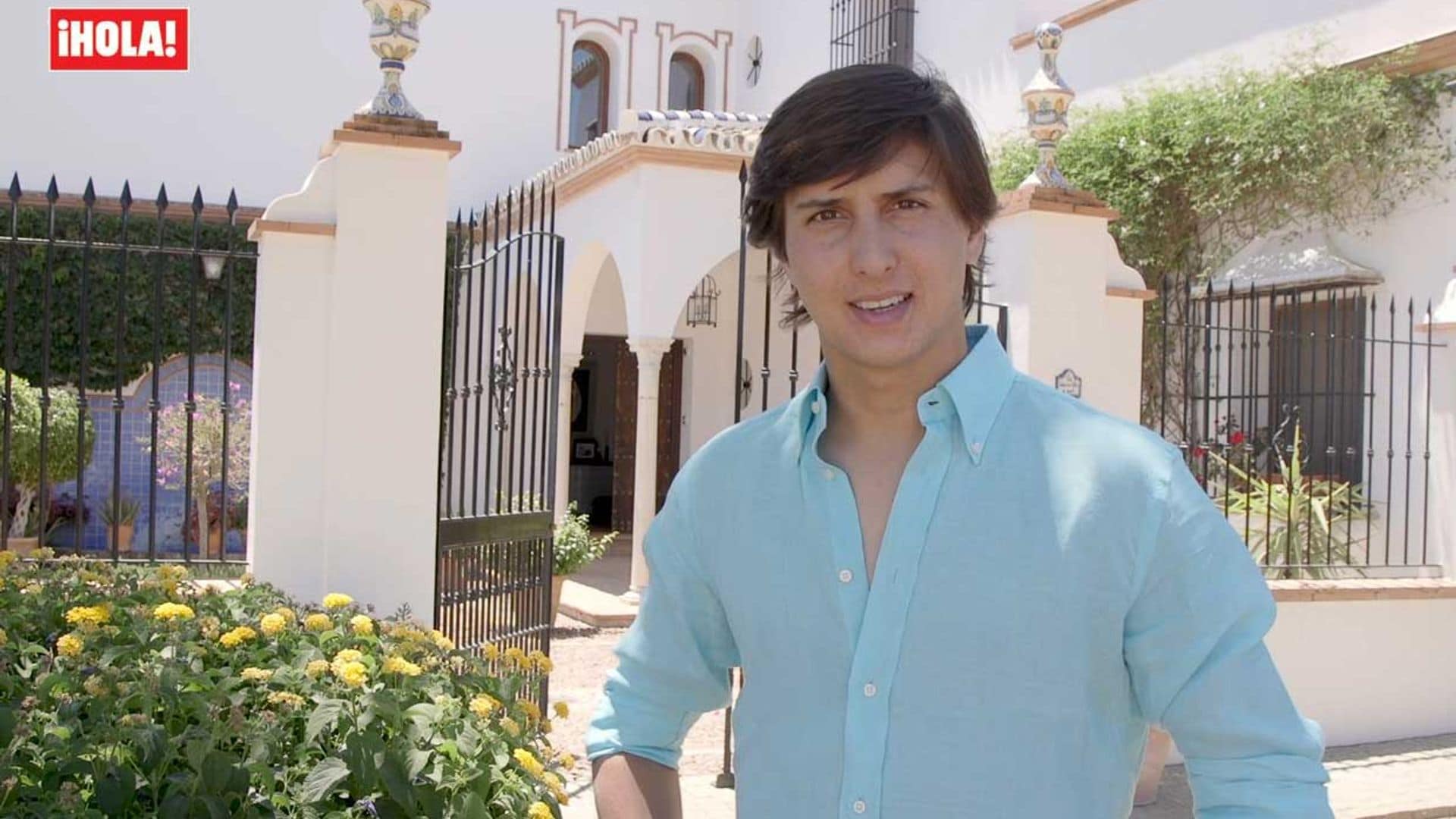 Andrés Roca Rey muestra a ¡HOLA! su 'refugio' sevillano