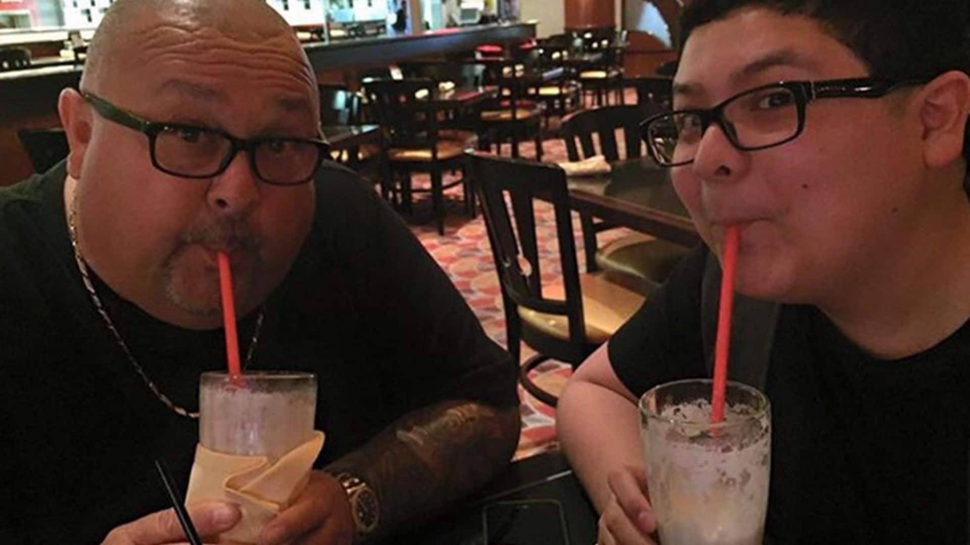 Rico Rodríguez, Manny en ‘Modern Family’, llora la muerte de su padre