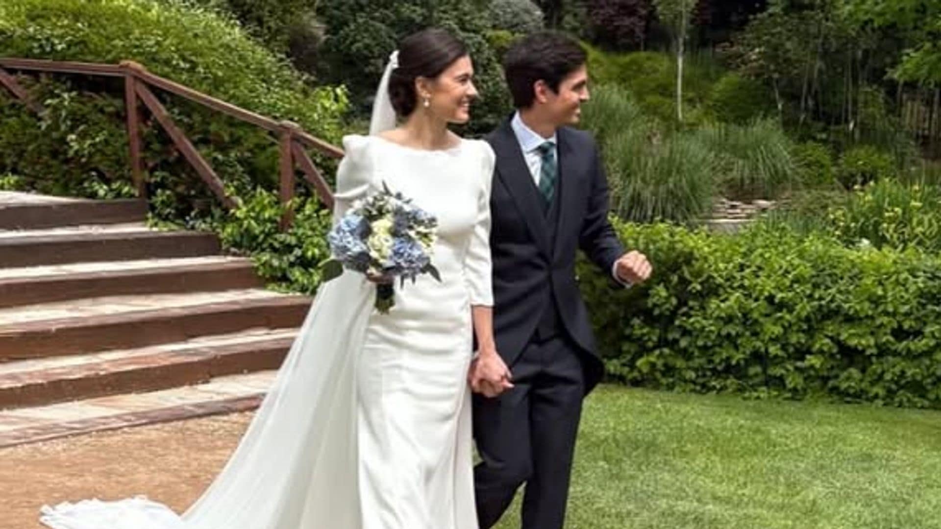 Un vestido de novia clásico y homenaje al Real Madrid: así ha sido la boda de Natalia, hija de Emilio Butragueño  