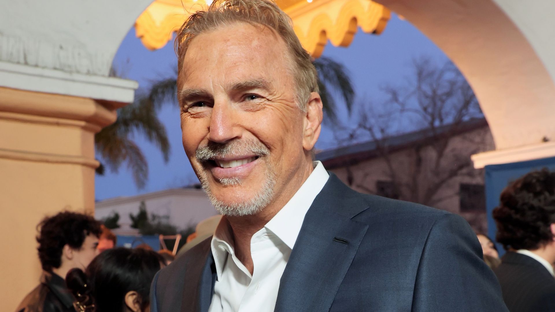  Kevin Costner en el Santa Barbara International Film Festival.