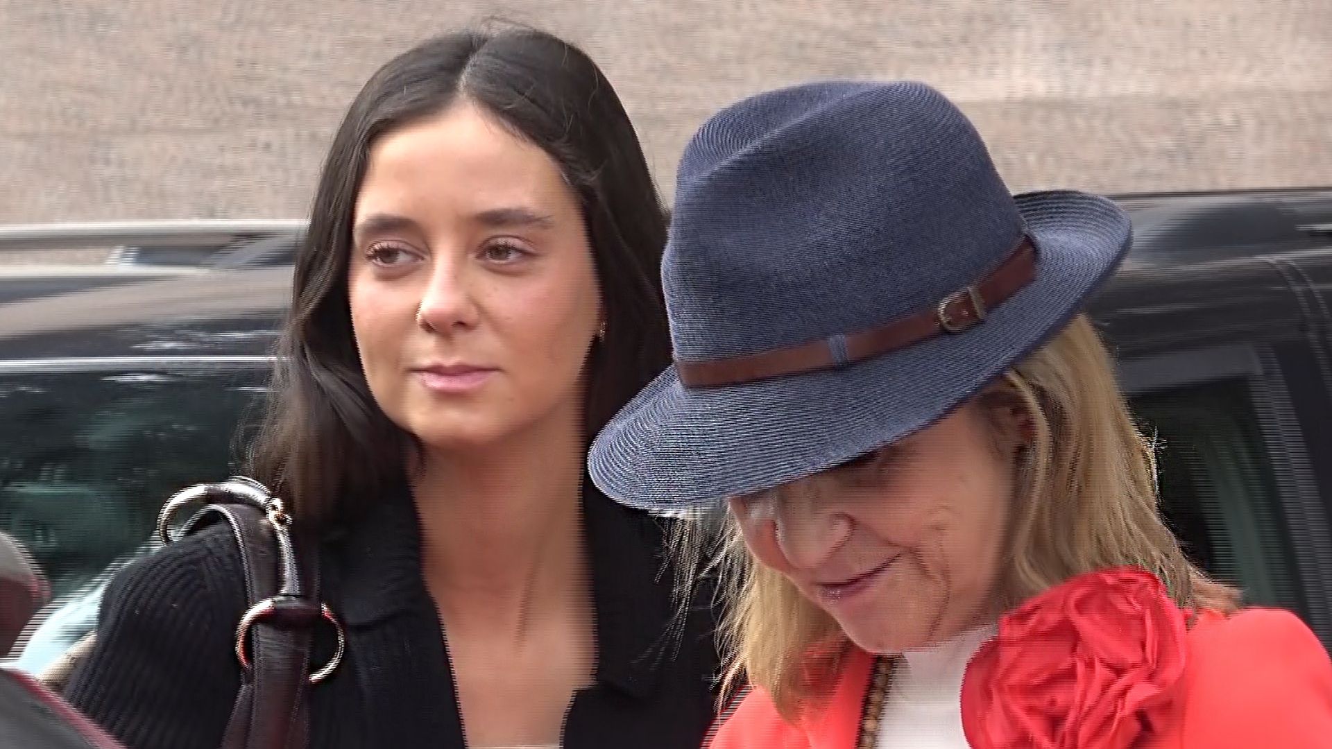 El cariñoso gesto de Victoria de Marichalar con la Infanta Elena: así celebran madre e hija el Día de la Fiesta Nacional