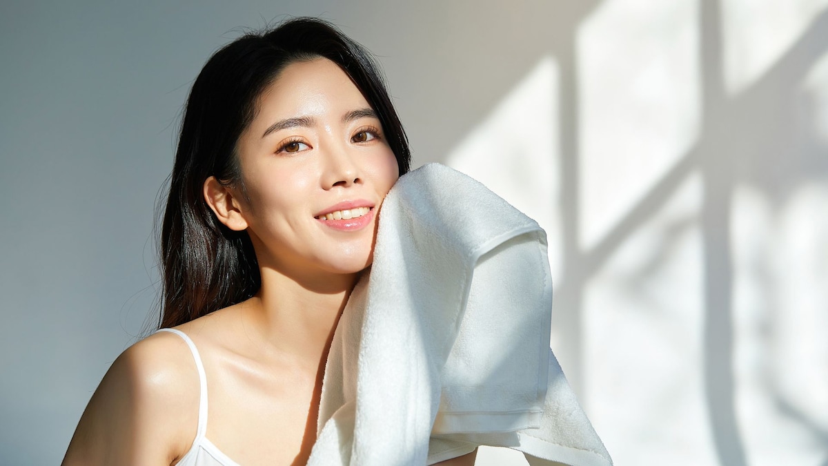 Cristina Ionescu, médico estético: "Los coreanos, que viven en el futuro, han ideado el 'microneedling' en formato crema"