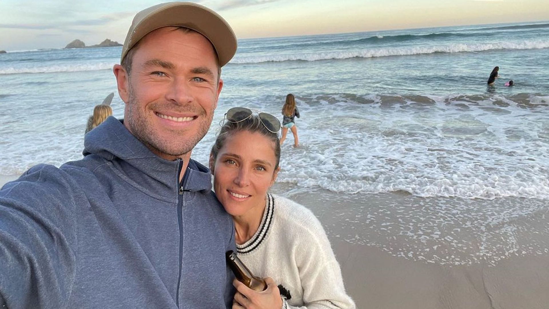 Chris Hemsworth muestra cómo serán él y Elsa Pataky con 85 años y la imagen se hace viral