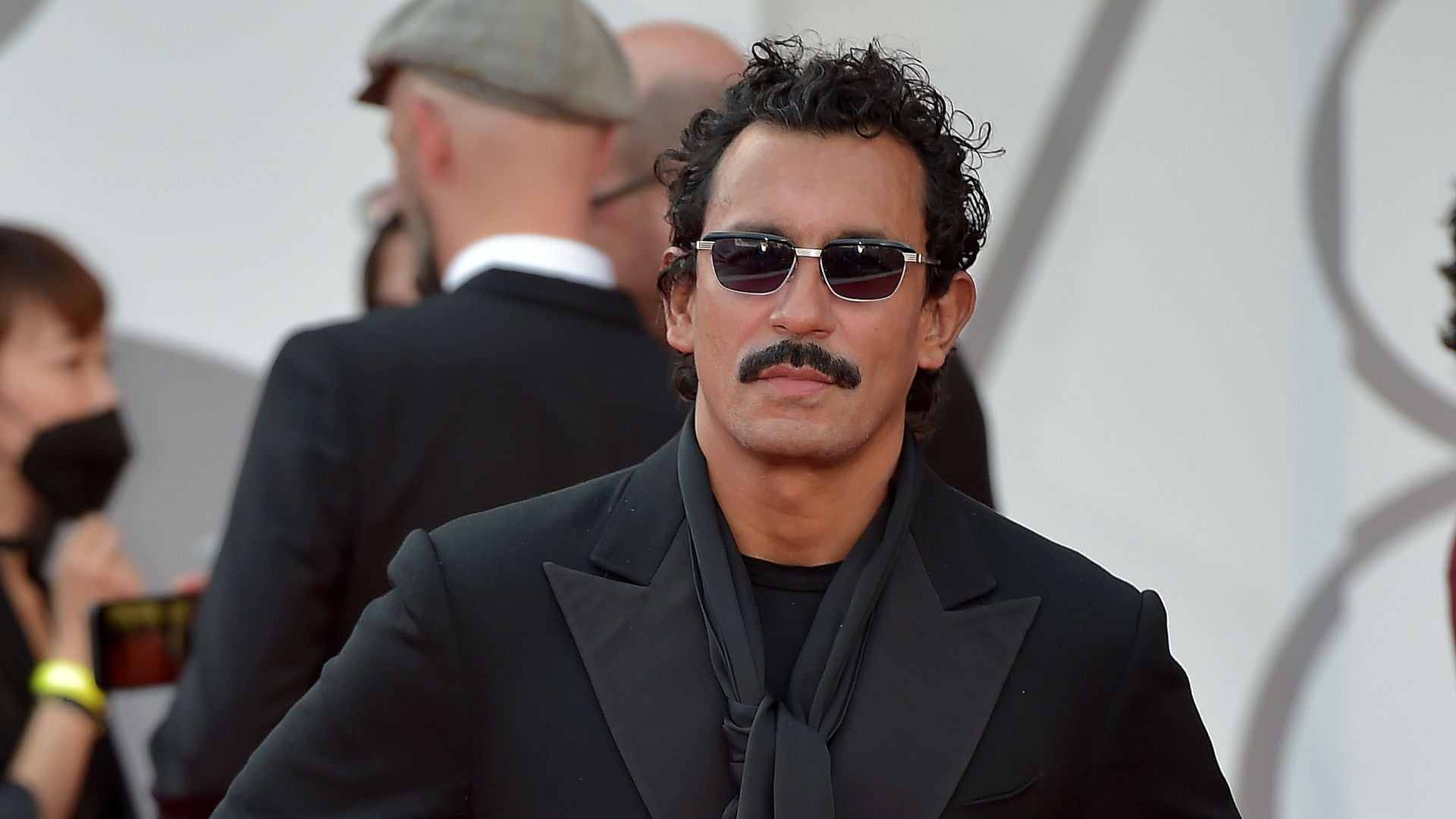Haider Ackermann presenta su primera colección como Director Creativo de Tom Ford