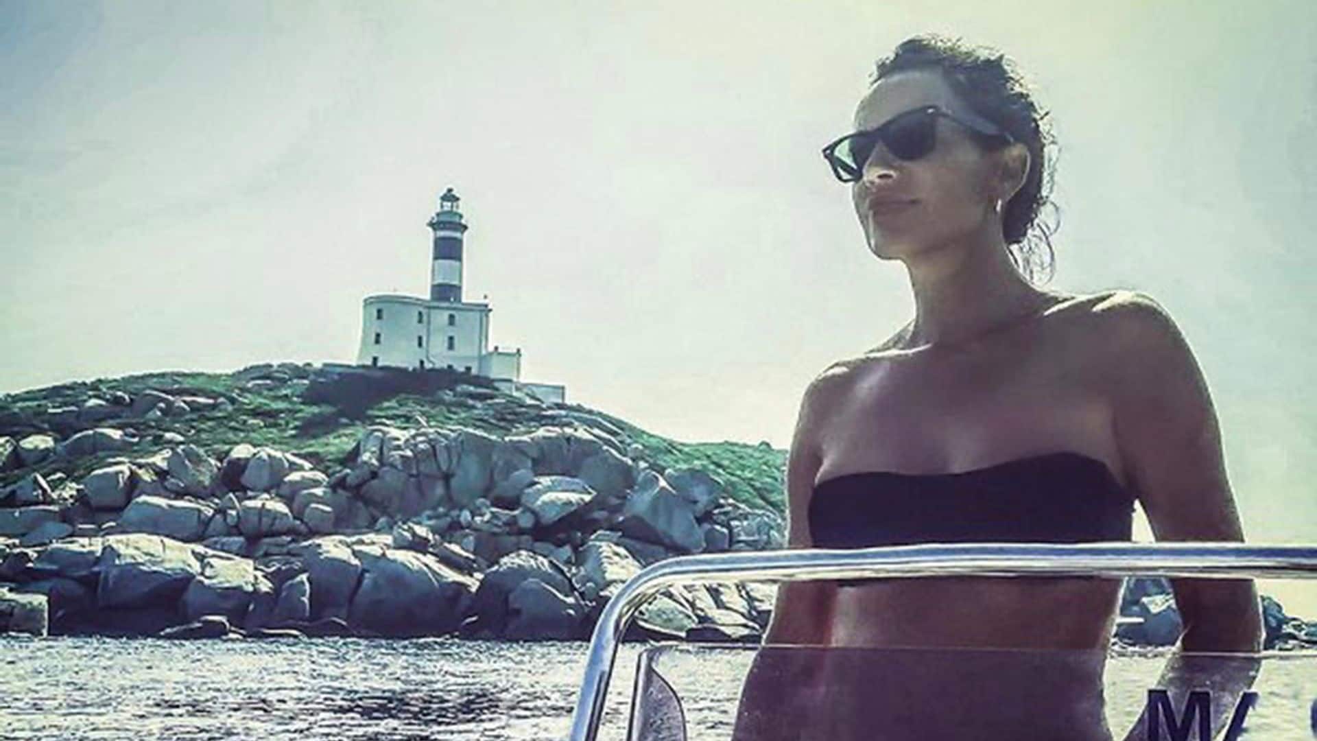 Cristina Saavedra encuentra la calma en el mar dos meses después de perder a su hermana pequeña