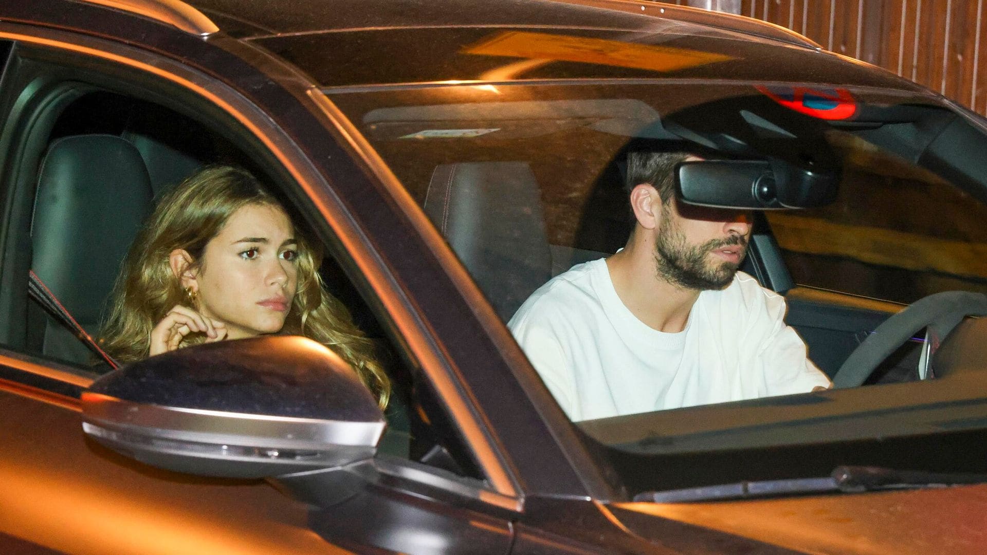 Piqué reaparece con Clara Chía por primera vez tras llegar a un acuerdo con Shakira