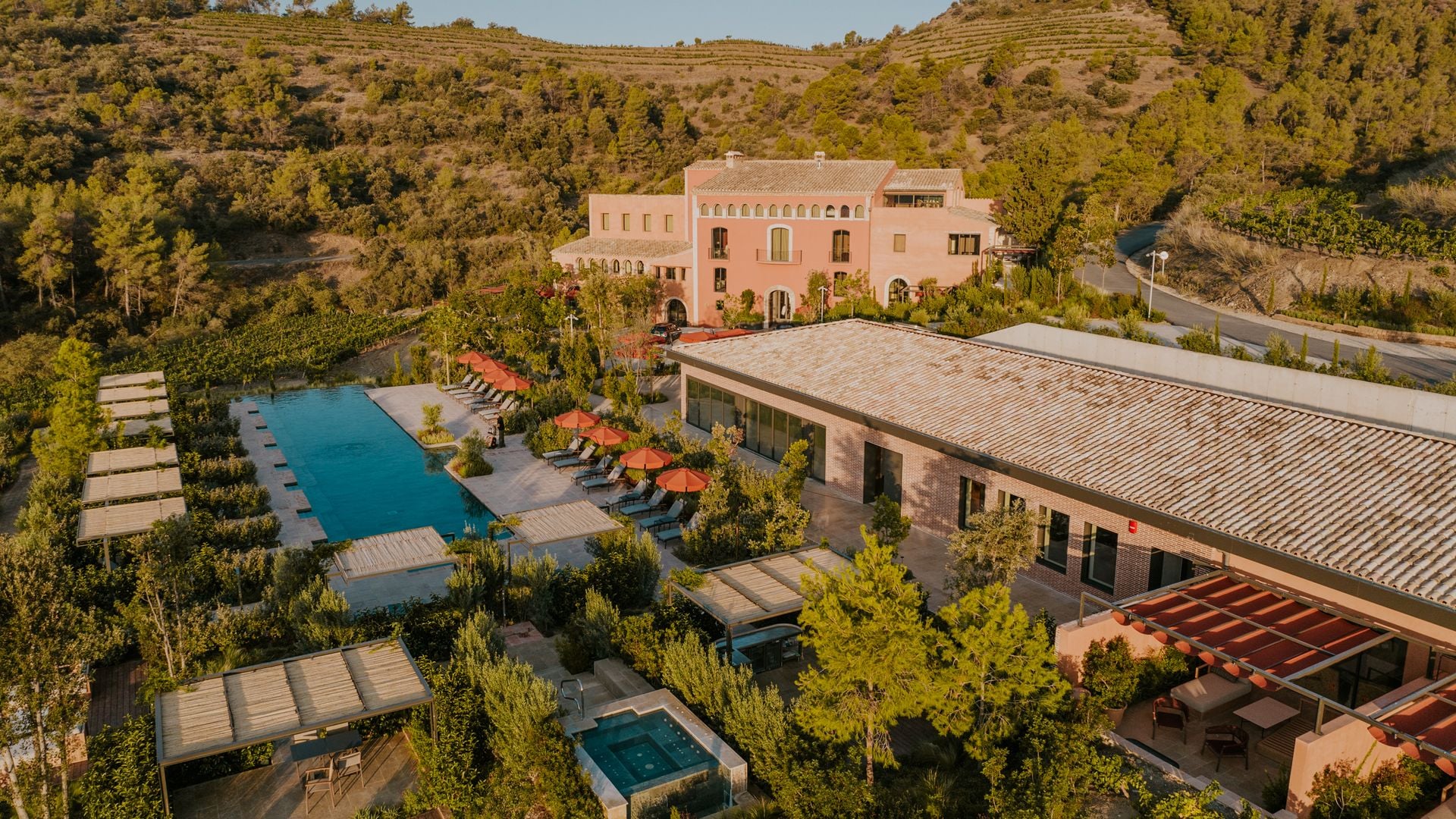 Gran Hotel Mas d´en Bruno, una antigua masía del siglo XVI reconvertida en exclusivo alojamiento 5 estrellas en el Priorat, Tarragona