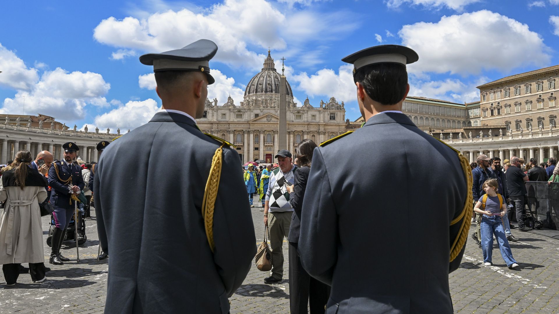 La alerta de los móviles que ha causado sobresalto en el Vaticano