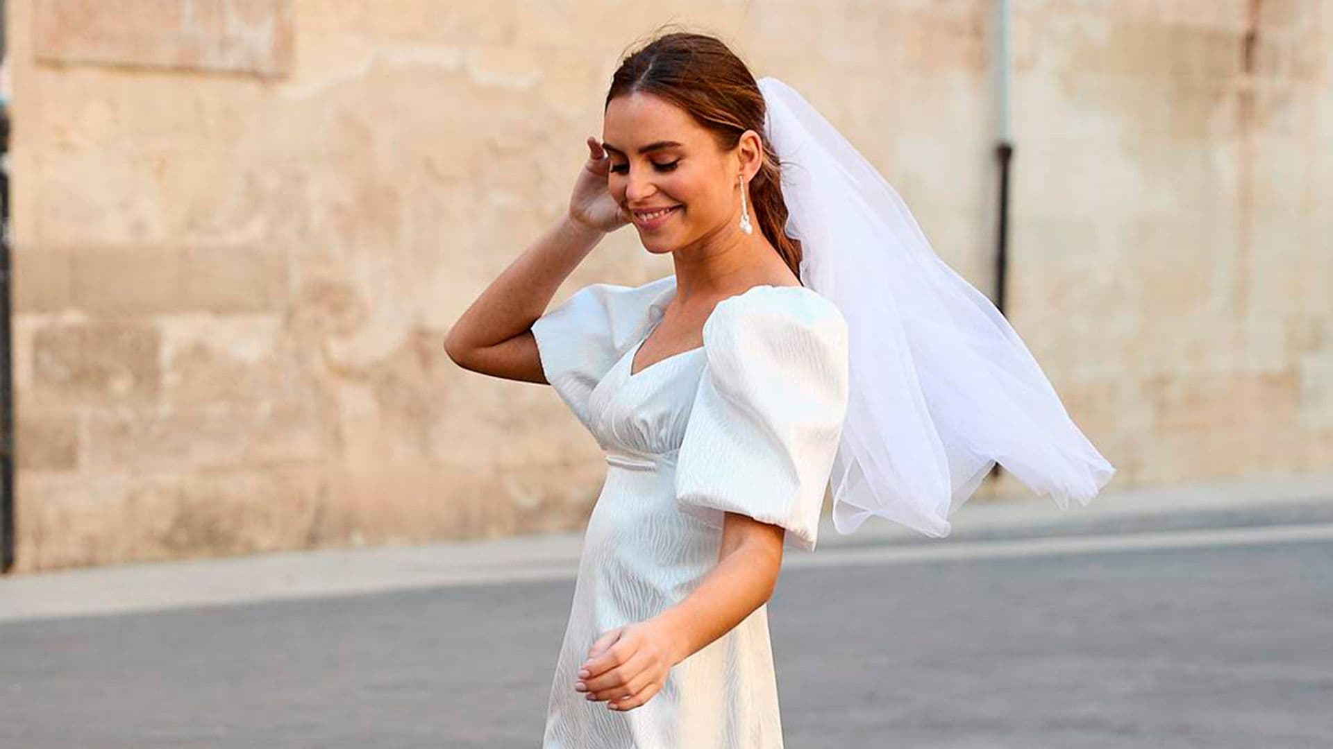 Los looks de novia más bonitos que puedes encontrar en las rebajas