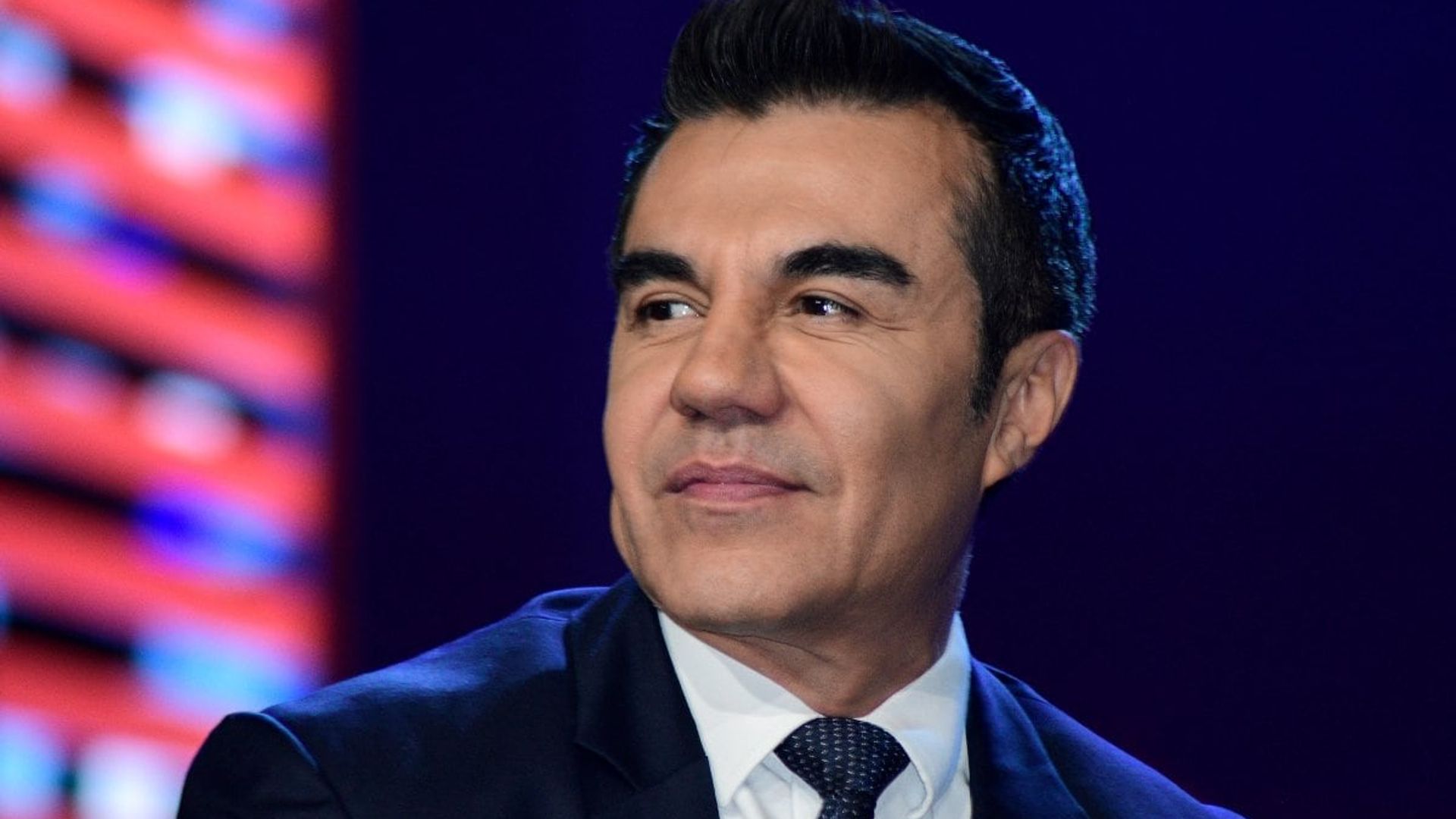 Adrián Uribe recuerda cómo fue que Jorge Salinas lo fortaleció en el momento más frágil de su vida