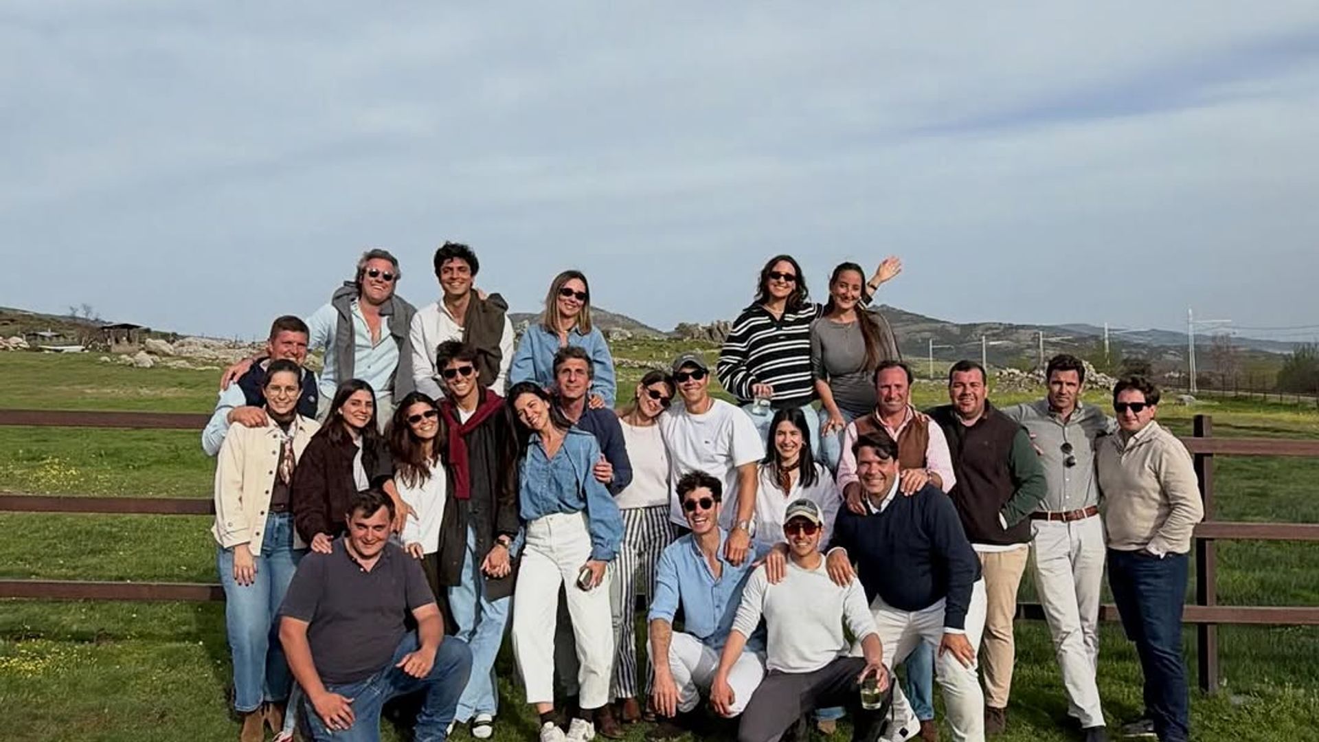 Los guardianes del mayor secreto de Tana Rivera y Roca Rey: quién es quién en su famosa pandilla de amigos