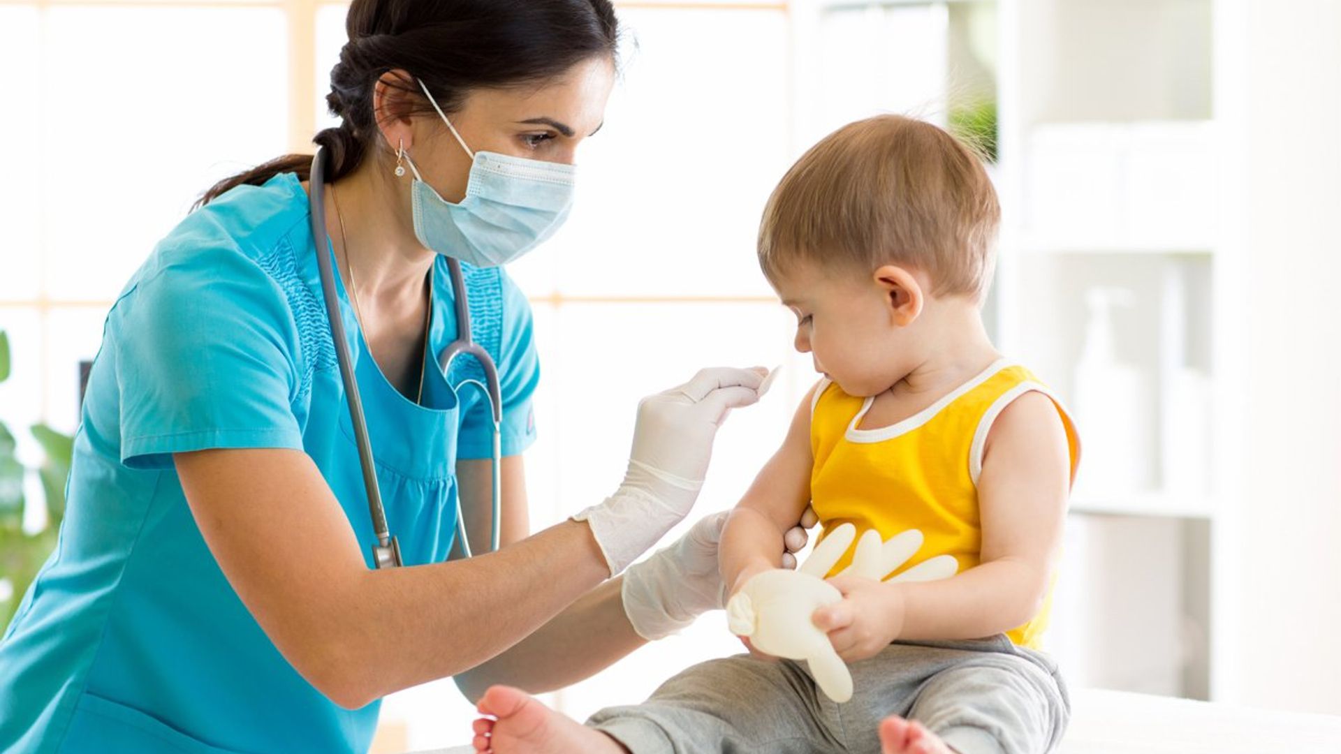 Consejos para superar el miedo a las agujas de los niños
