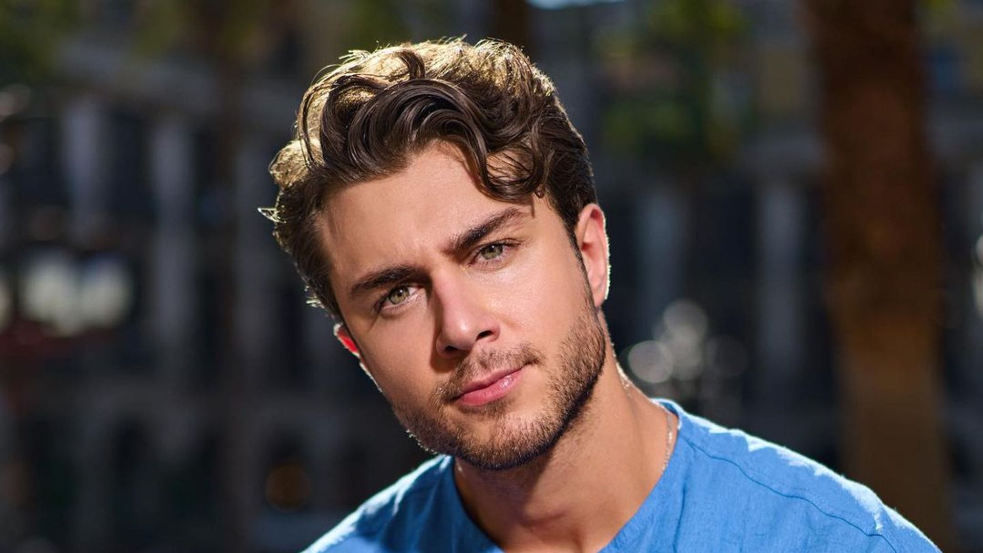 Descubre El Giro En La Vida De Onur Seyit Yaran Hermanos Con Un 