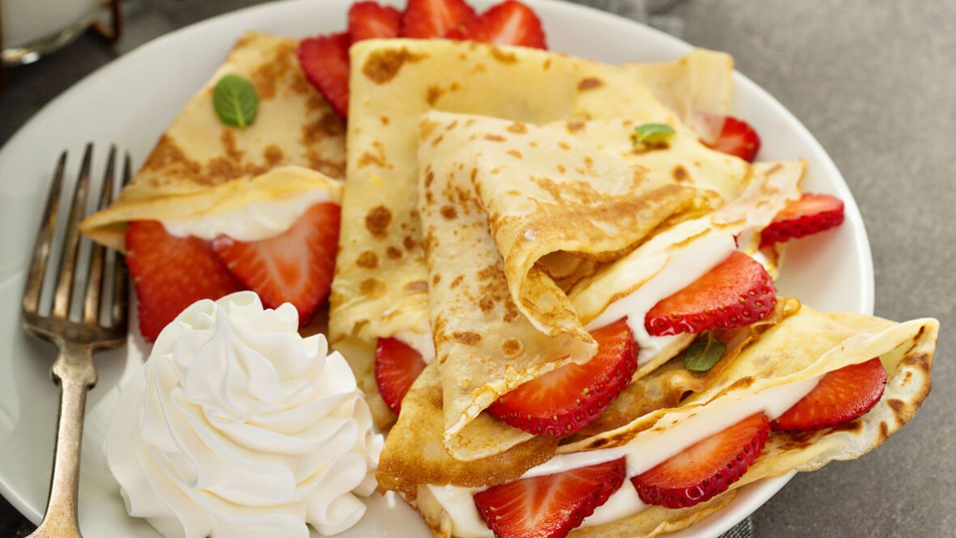 Crepes de queso crema y fresas