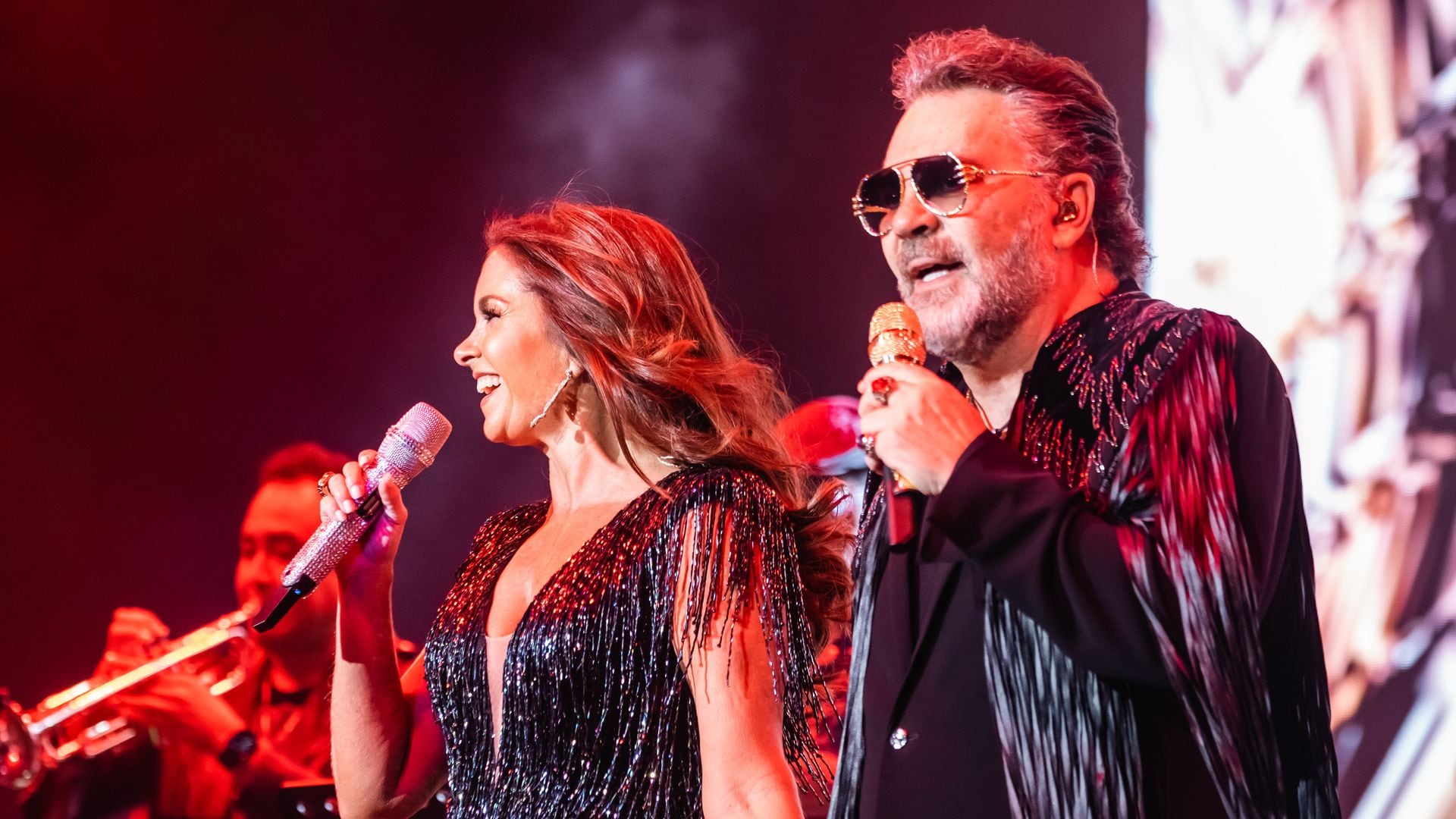 ¿Le dedicó su nuevo disco? Lucero reacciona a los rumores de una reconciliación con Mijares