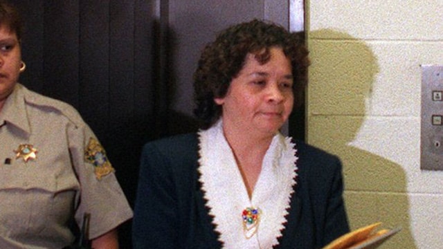 Yolanda Saldívar fue condenada a cadena perpetua por el homicidios de Selana Quintanilla en marzo de 1995.