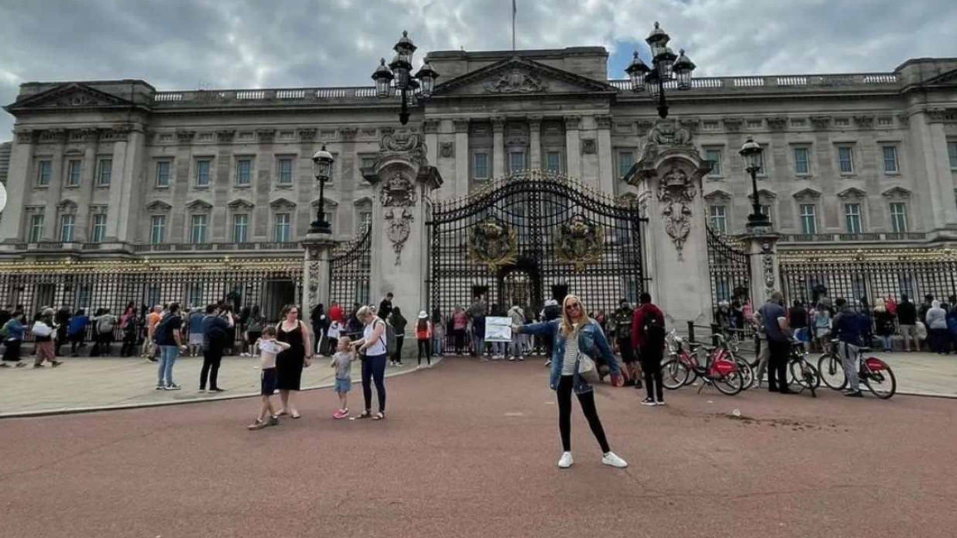 Del Palacio de Buckingham a Camden Town: la escapada de Belén Esteban a Londres