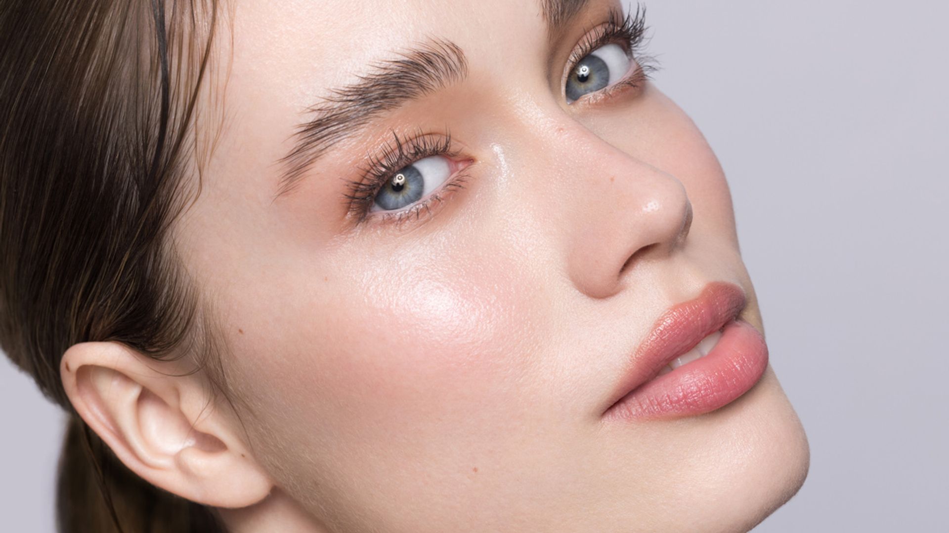 Skin flooding: compra todo lo que necesitas para apuntarte a la tendencia viral que repara tu piel