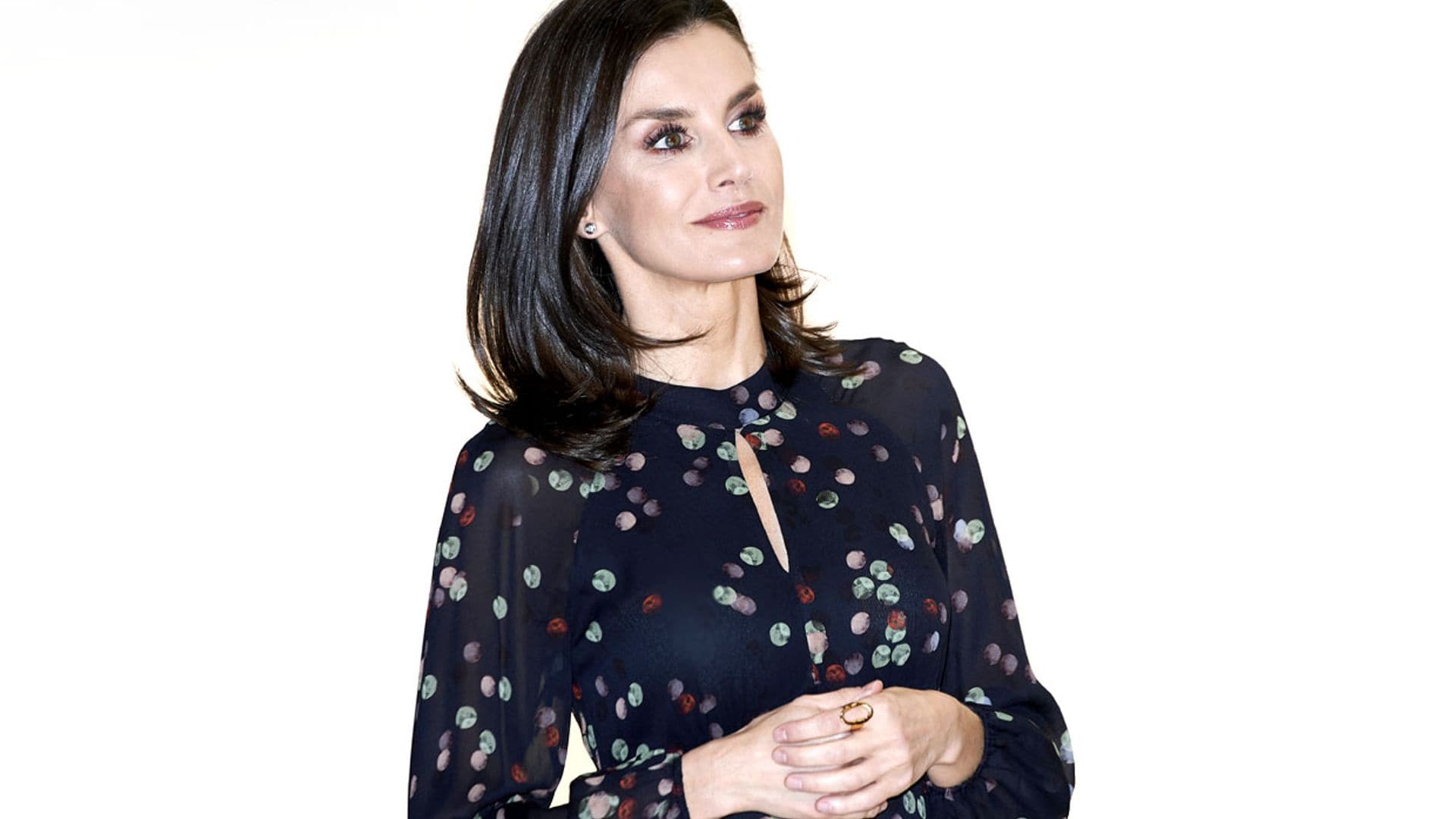 Recordamos el mono de Inés Domecq y otros looks virales de la Reina en FITUR desde 2009