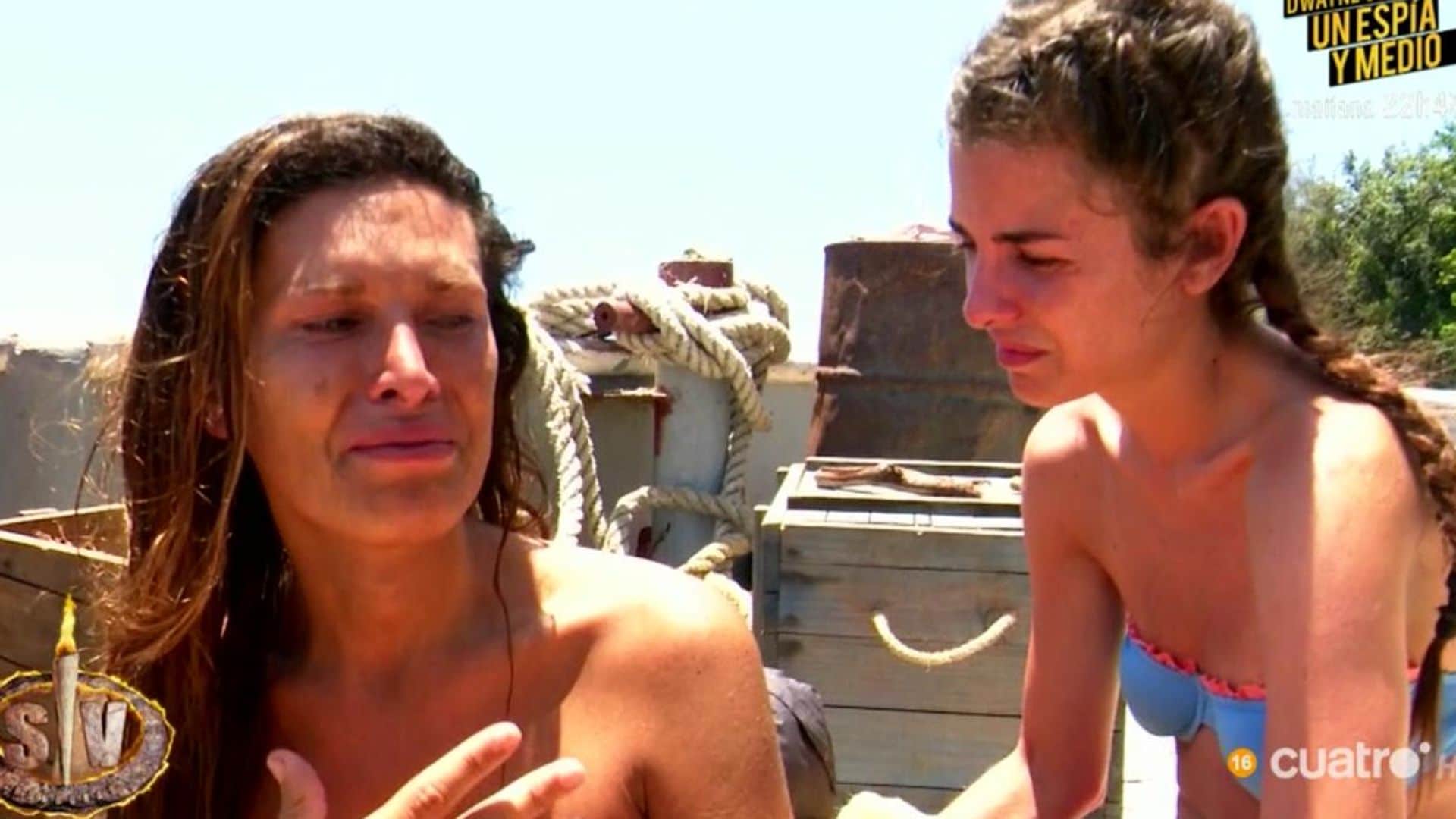 Lara Sajen, hundida tras una brutal discusión con Sylvia Pantoja en 'Supervivientes'