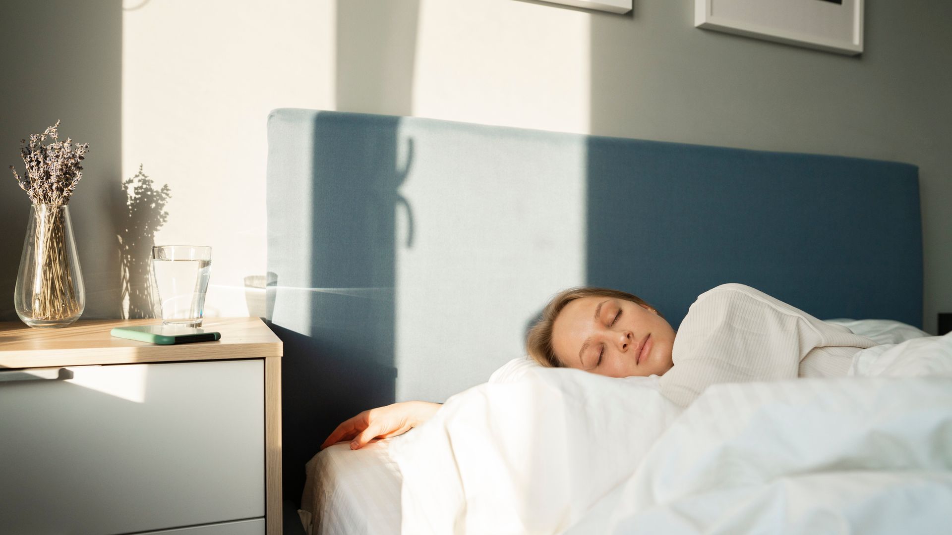 El secreto para dormir más y mejor a partir de los 45 es este colchón de hotel a mitad de precio