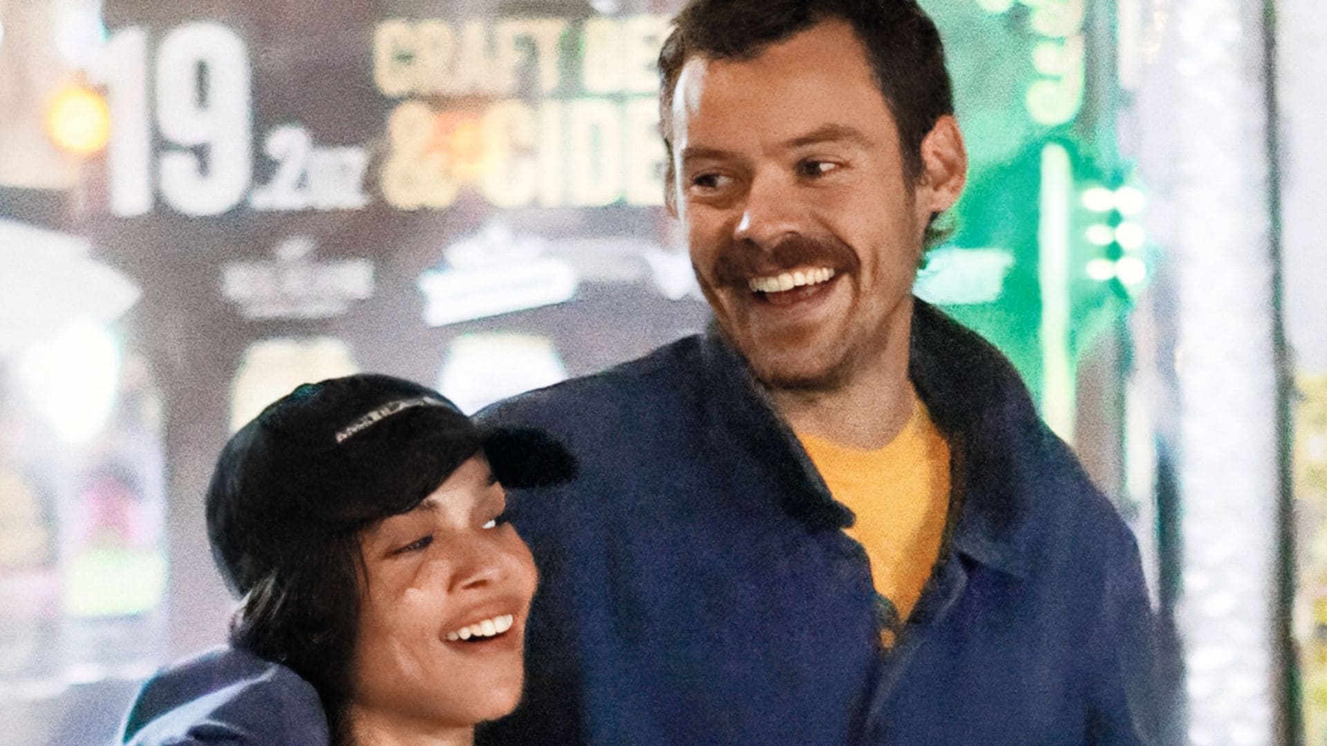 Hoy, con estas imágenes captadas en Brooklyn, solo hay una lectura. La de la confirmación. Zoë y Harry están juntos y, sí, son la pareja más "cool" del planeta
