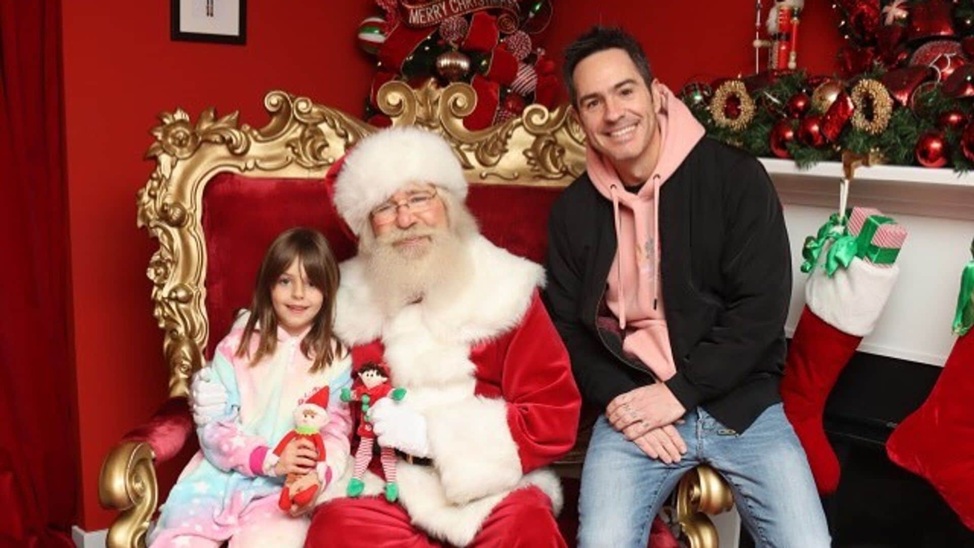 Como cada año, Kailani cumplió con su cita con Papá Noel.