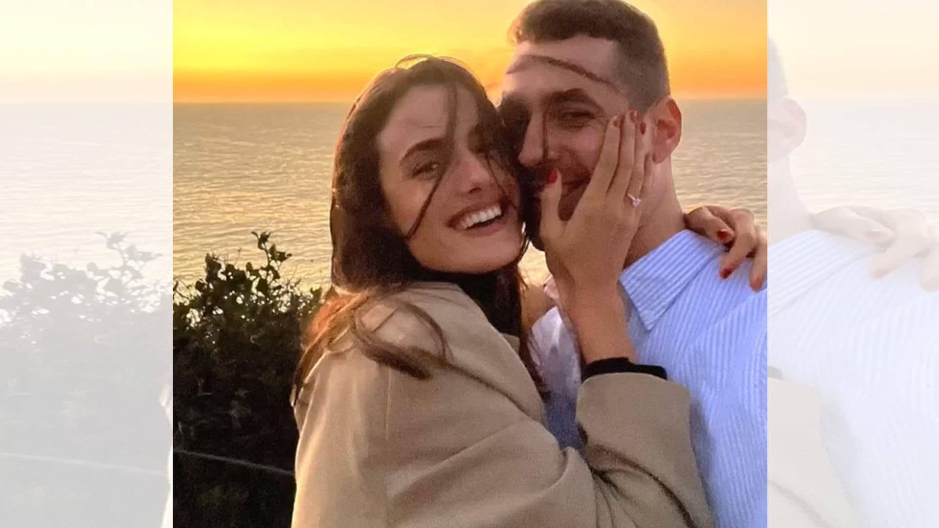 La modelo Blanca Padilla anuncia su compromiso
