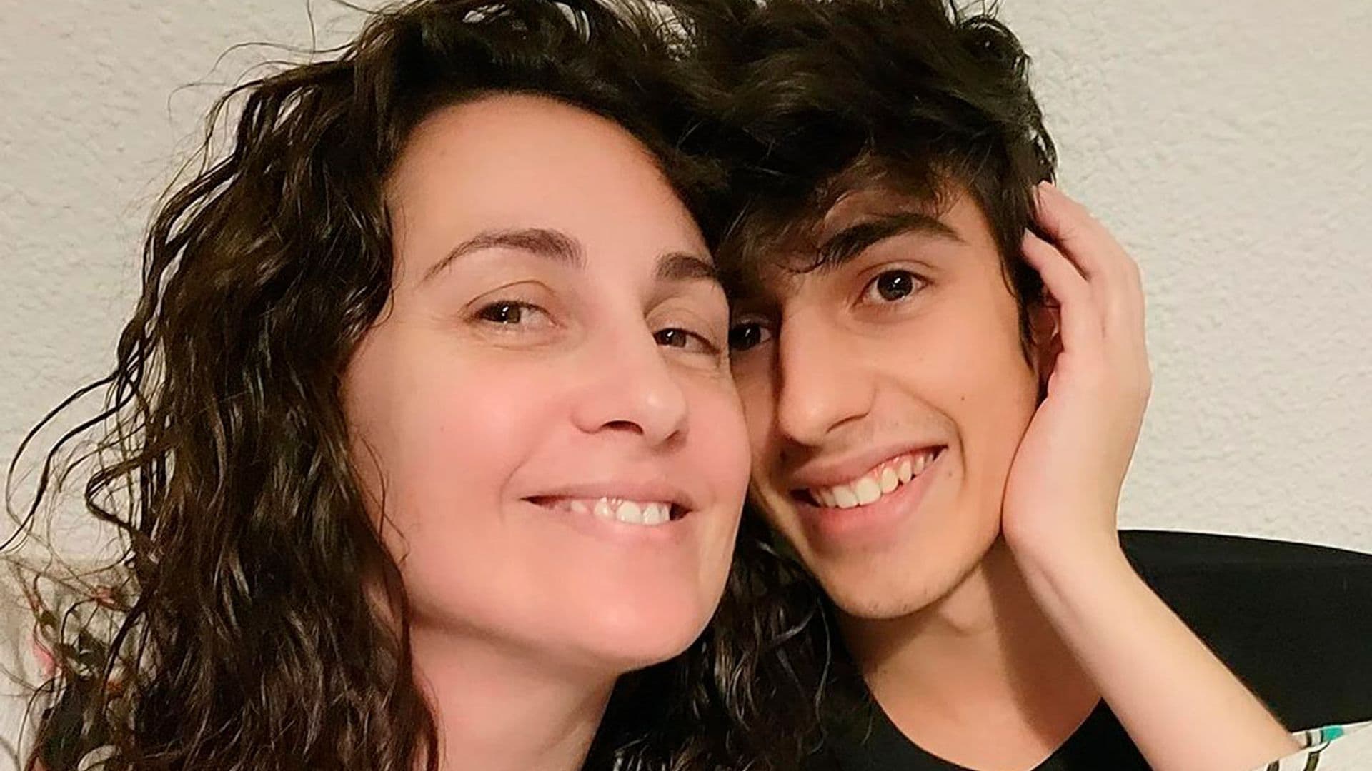 Mireia Montávez celebra la mayoría de edad del primer hijo que tuvo con un compañero de 'Operación Triunfo'