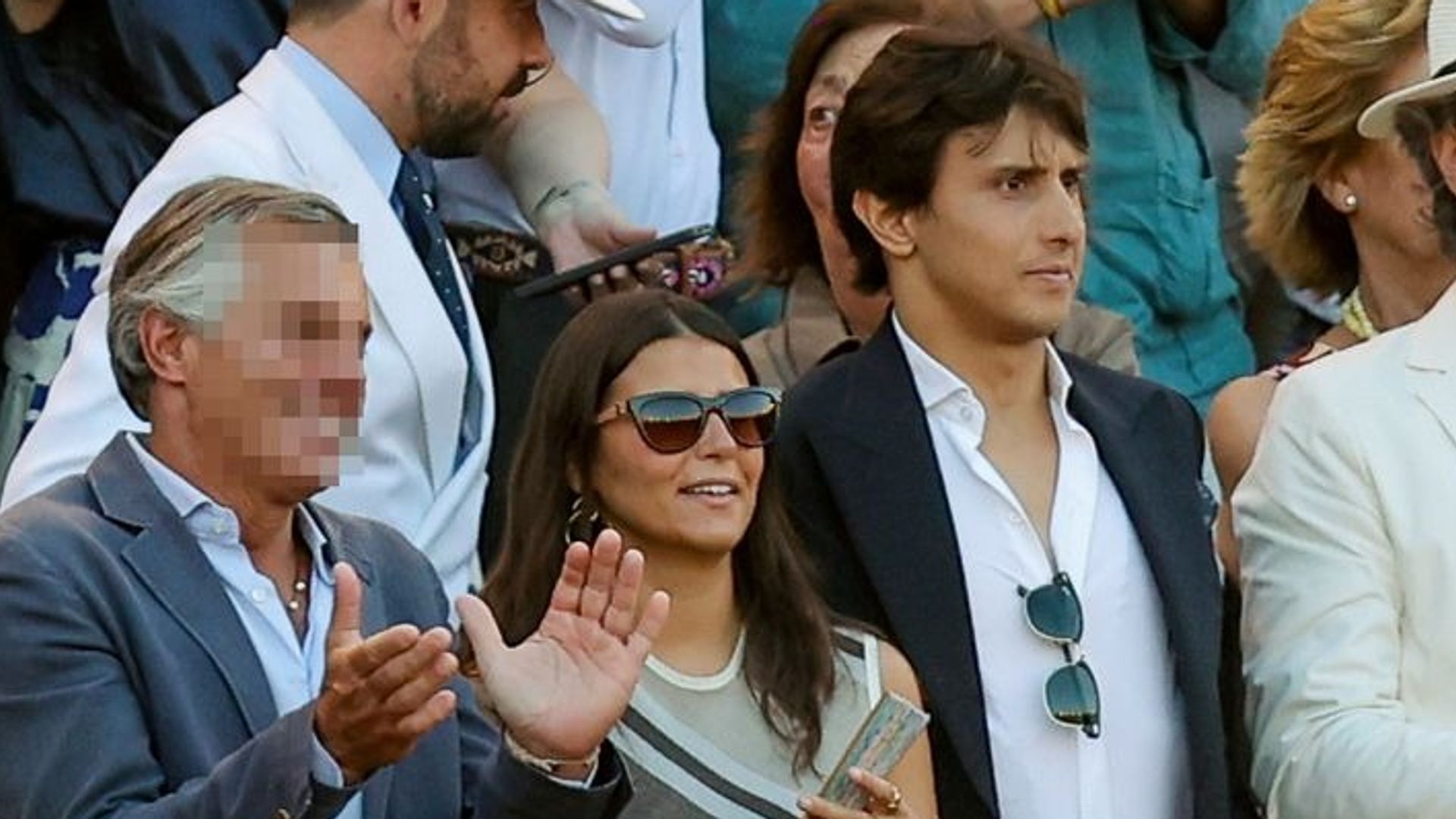 Tana Rivera y Roca Rey ya no esconden su amor: el beso que confirma su relación