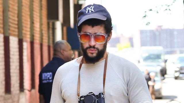 NEW YORK, NEW YORK - SEPTEMBER 03: Bad Bunny arrives to a Studio in Brooklyn on September 03, 2024 in New York City. (Photo by Robert Kamau/GC Images)