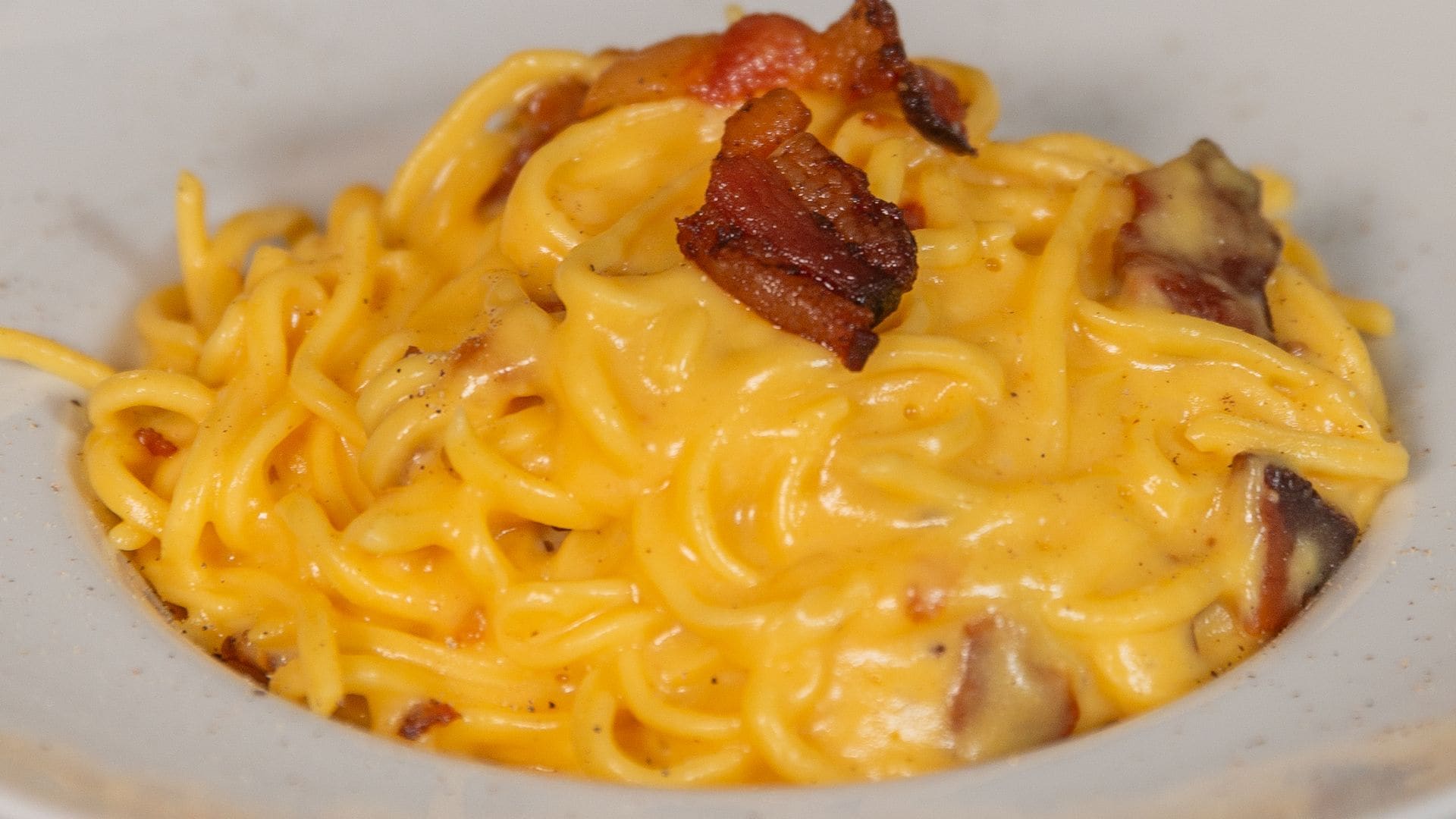 Pasta a la carbonara: te damos la receta de uno de los mejores italianos de Madrid
