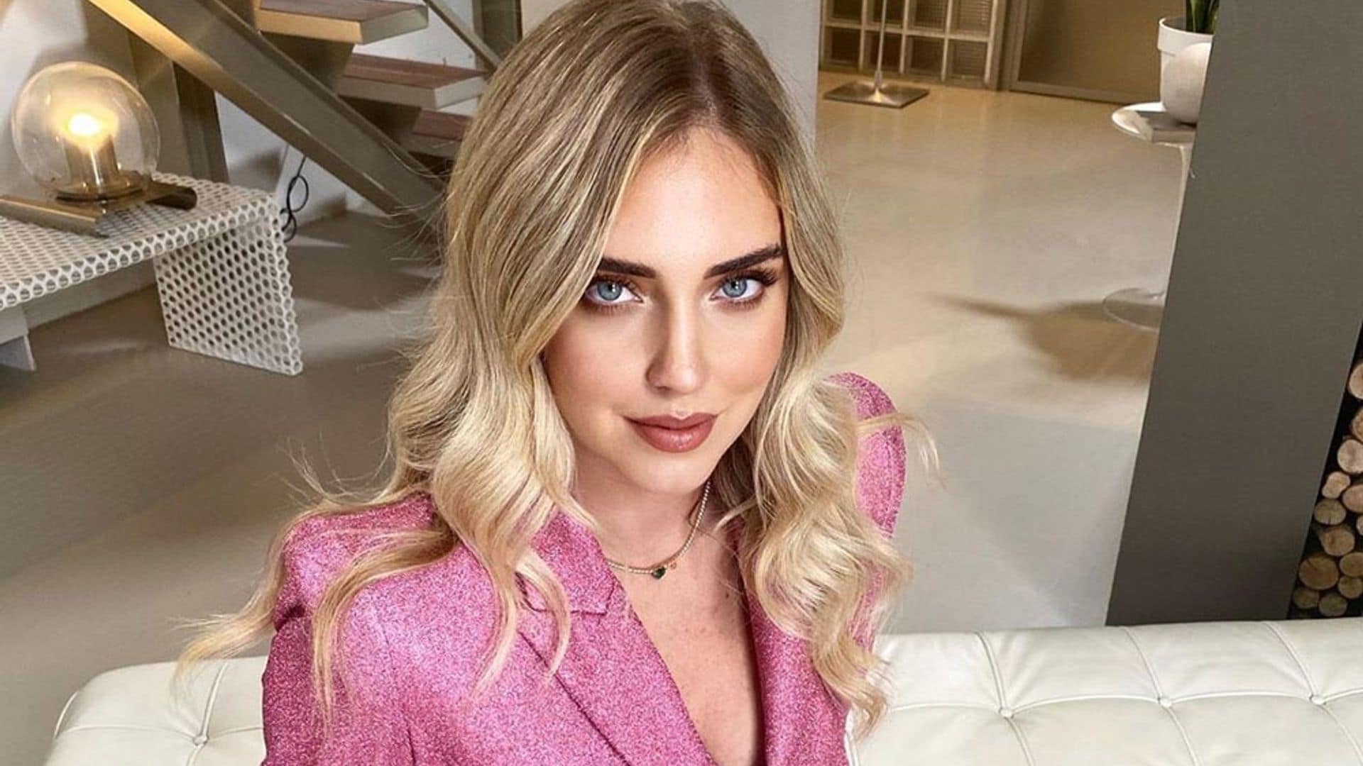 Chiara Ferragni, como nunca la habíamos visto: con media melena morena y rizada