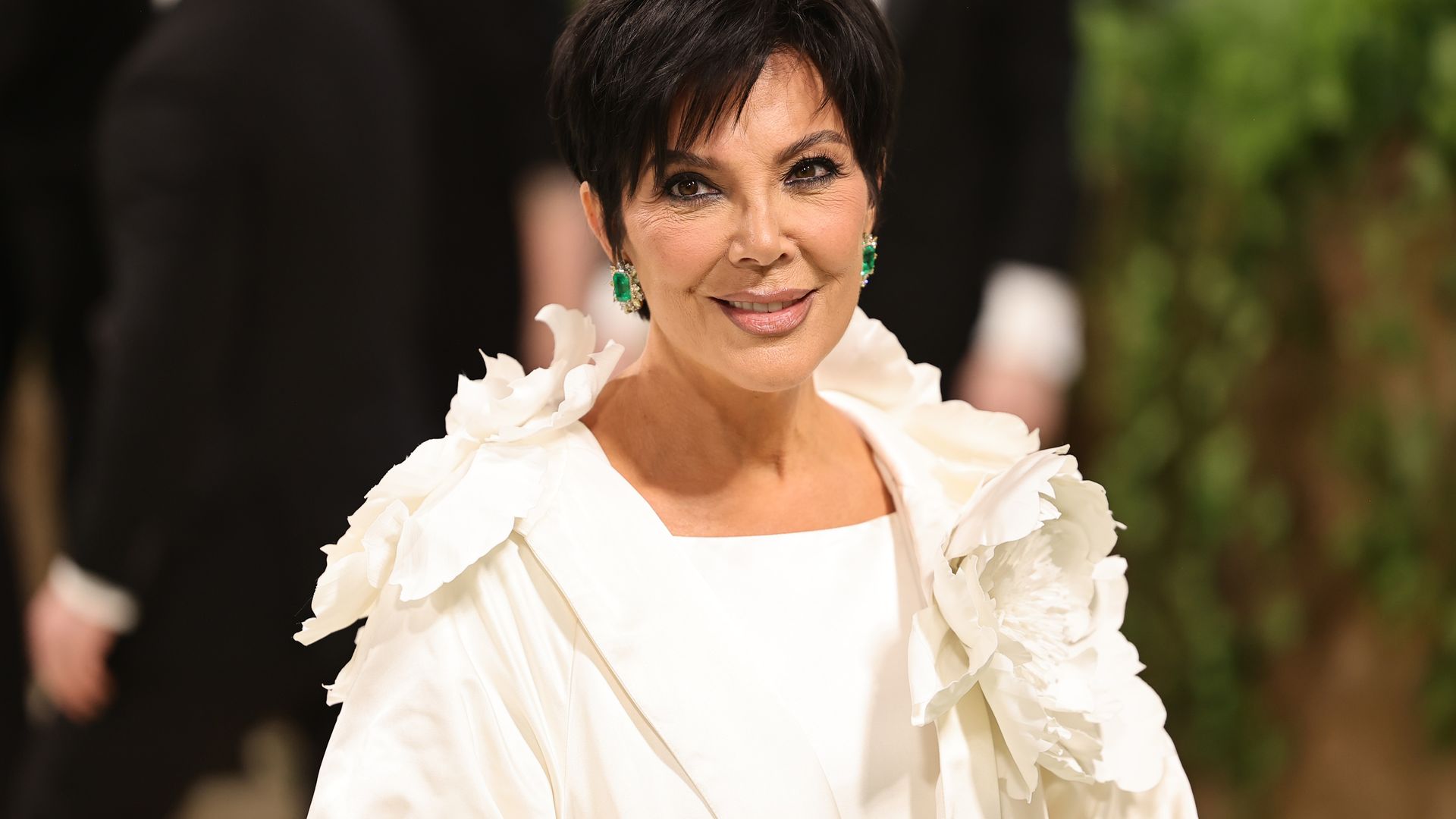  Kris Jenner 