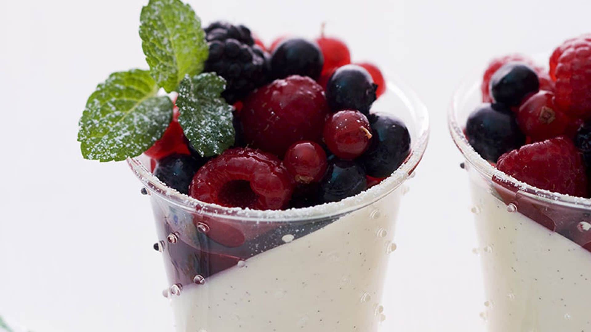'Bavaroise' de frutos rojos y piña