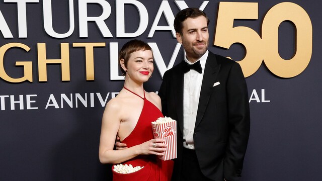 Emma Stone en el evento de 50 aniversario Saturday Night Live