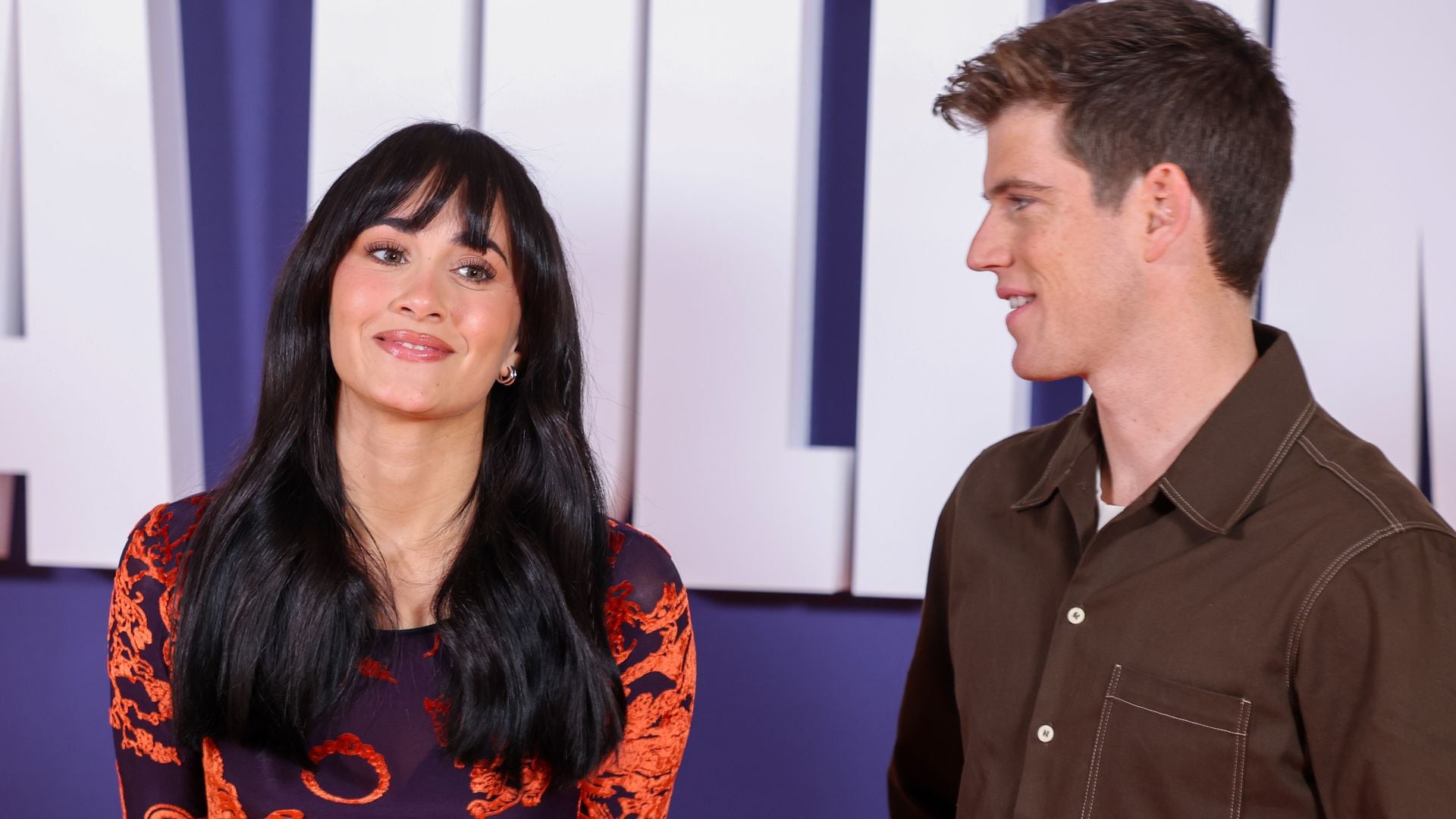 Una experta en psicología de parejas analiza la nueva canción de Aitana dedicada a Miguel Bernardeau: 'No se olvidan'